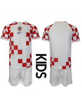 Otroški Nogometna dresi replika Hrvaška Domači SP 2022 Kratek rokav (+ hlače)